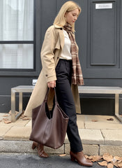 Minimalist Togo Cowhide Leather Hobo Tote: Handcrafted Leather Slouchy Bucket Bag