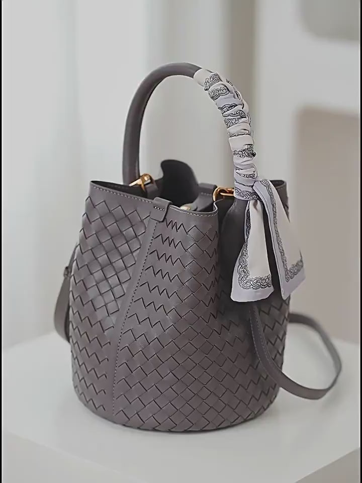 Lambskin Leather Bucket Bag Handwoven, Small Shoulder Bag,  Woven Purse Women Classic bag Crossbody Designer  Bag, Birthday Gift For Her