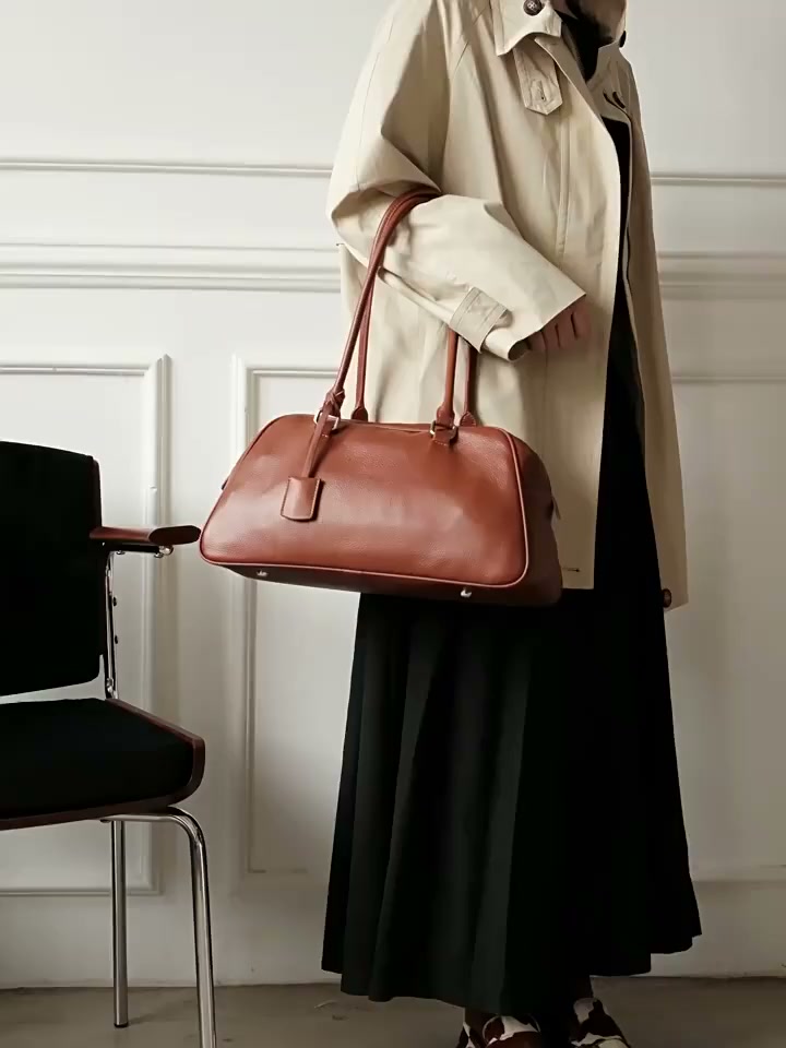 Full Grain Leather Bowling Bag – Handcrafted Structured Boston Shoulder Bag | Cowhide Top Handle Handbag