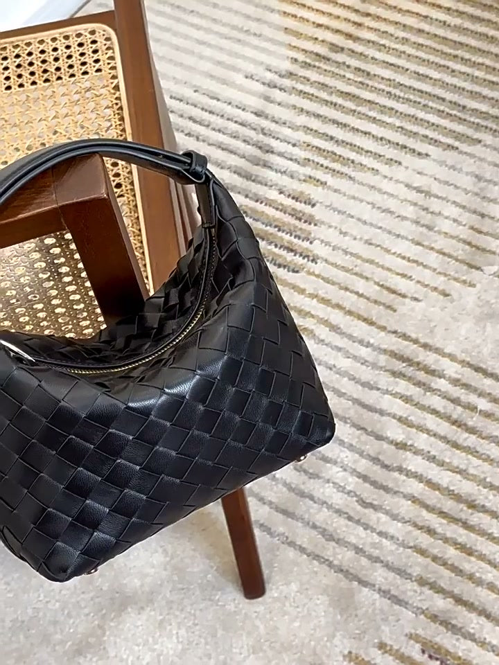 Elegant Genuine Lambskin Quilted Woven Handbag, Soft Leather Lunchbox-Style Shoulder Bag for Women