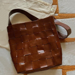 Cowhide Leather Bucket Bag Handwoven Chocolate Brown, Coffee, Black, Retro Medium Purse Womens Cinch Shoulder Bag, Gift for Her