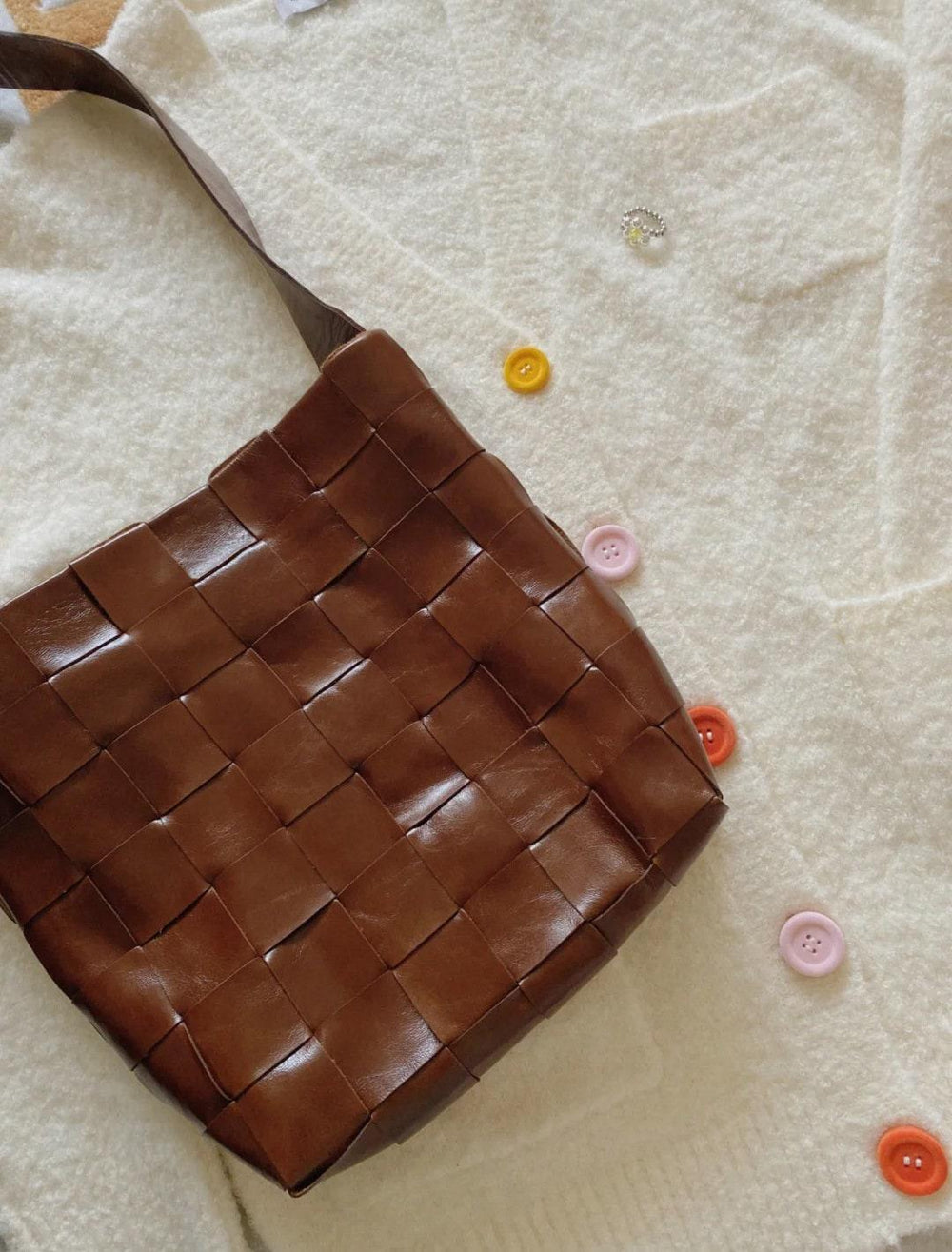 Cowhide Leather Bucket Bag Handwoven Chocolate Brown, Coffee, Black, Retro Medium Purse Womens Cinch Shoulder Bag, Gift for Her