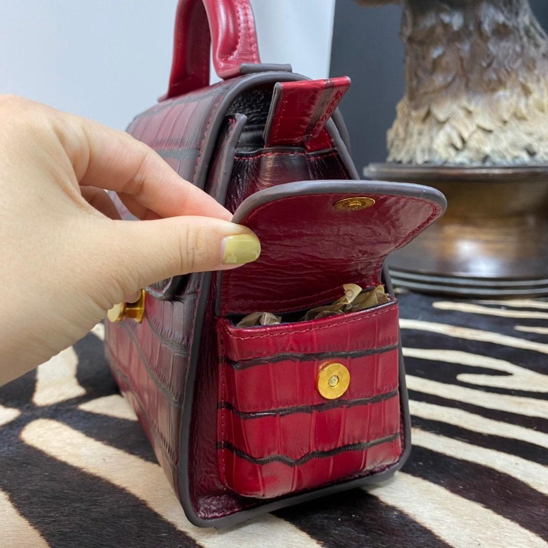 Crocodile pattern leather minimal Box crossbody bag, Crocodile box bag, crossbody bag, gift for women, everyday bag, Red/Brown/Green