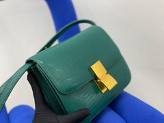 Green Luxurious Calfskin Leather Bag, Italian Leather Box Bag, Designer Bag, Classic Crossbody Bag, Shoulder Bag, Minimalist Leather Purse