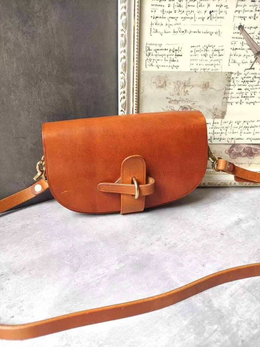 Handcrafted Vintage Designer Saddle Bag, Italian Cowhide Leather Shoulder Bag, Women Crossbody Bag, Gift for Her, Black, Coffee, Pink
