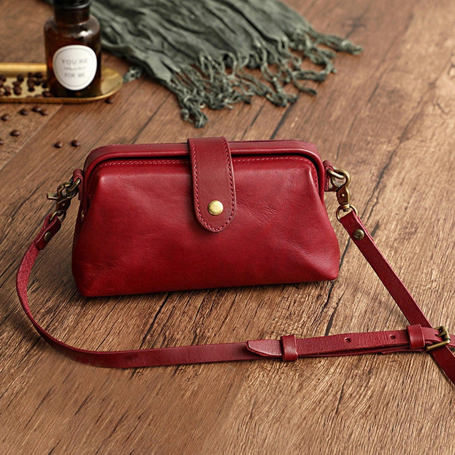 NATURAL Italy Cowhide Leather Bag, Small Vintage Shoulder Bag, Camel Brown Handbag With Natural Leather, Handmade Doctor Bag, Leather Purse, wine