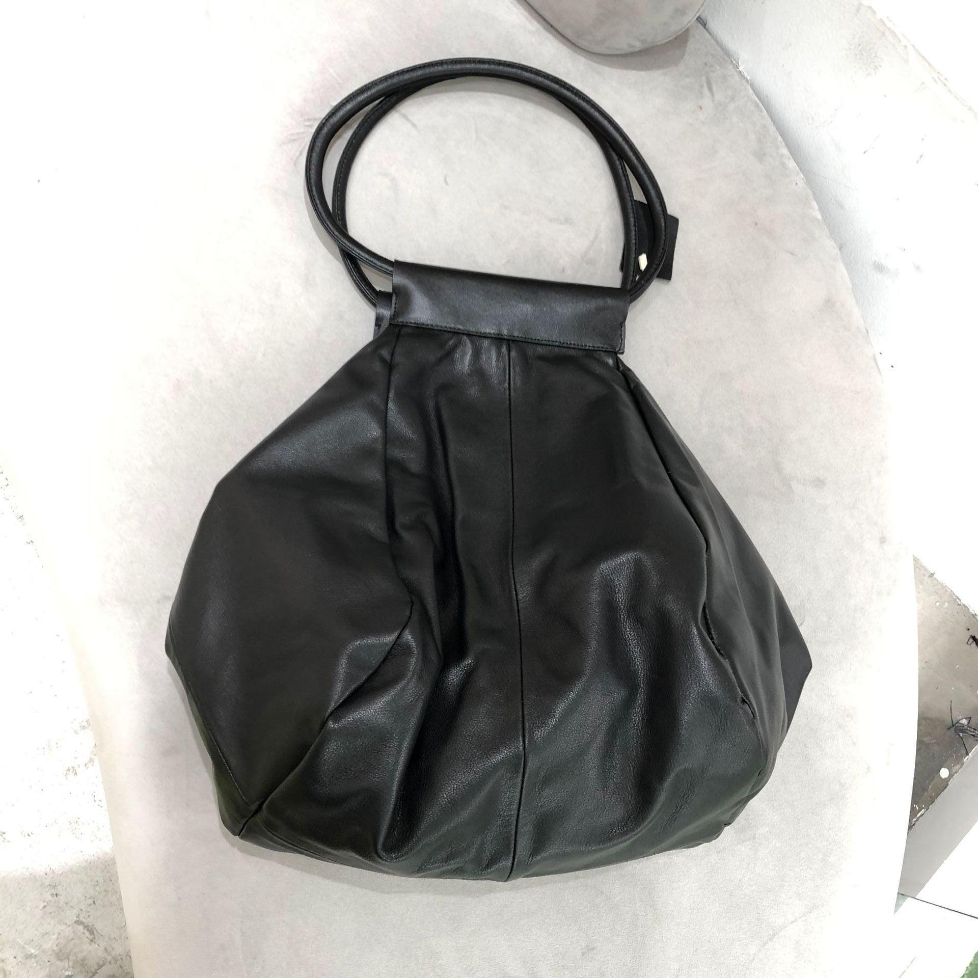 OVERSIZED Slouchy Tote, Black Handbag for Women, Full Grain Leather Bag, Every Day Bag, Leather carry on, Handcrafted Bag, Gift for Her