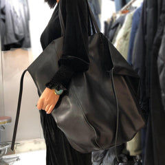 OVERSIZED TOTE, Large Slouchy Tote, Black Handbag for Women, Full Grain Leather Bag, Every Day Bag, Leather carry on, Handcrafted Bag